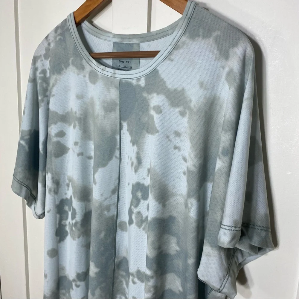 Nike Yoga Dri-fit Allover Print Yoga Top Blue Green XL